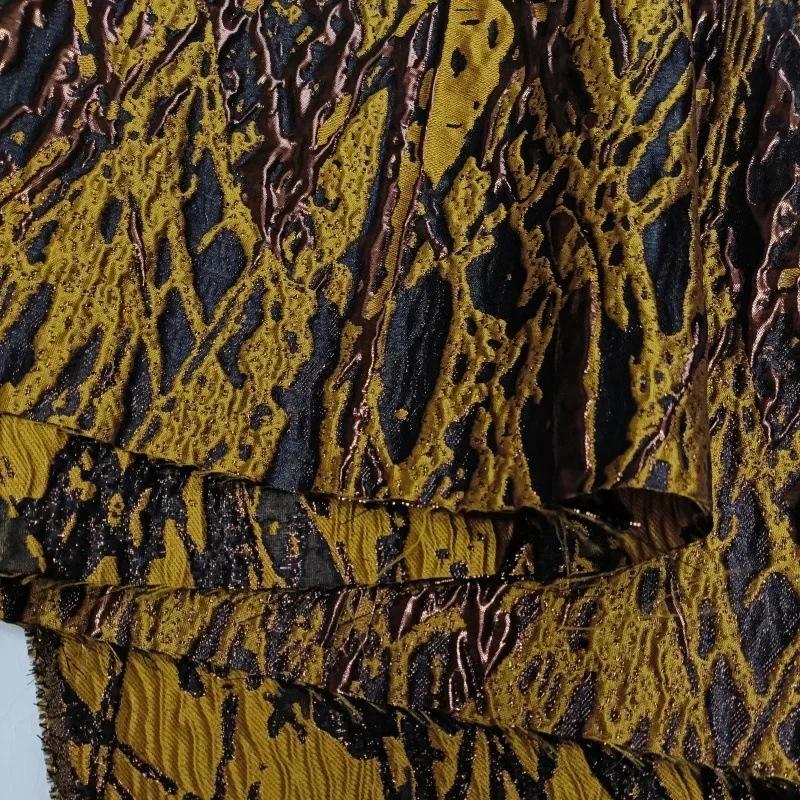 100x140 см креативный ретро-прожилки волнообразный позолоченный цветочный трехмерный флэш-тяжелая текстура силуэт дизайн одежды ткань