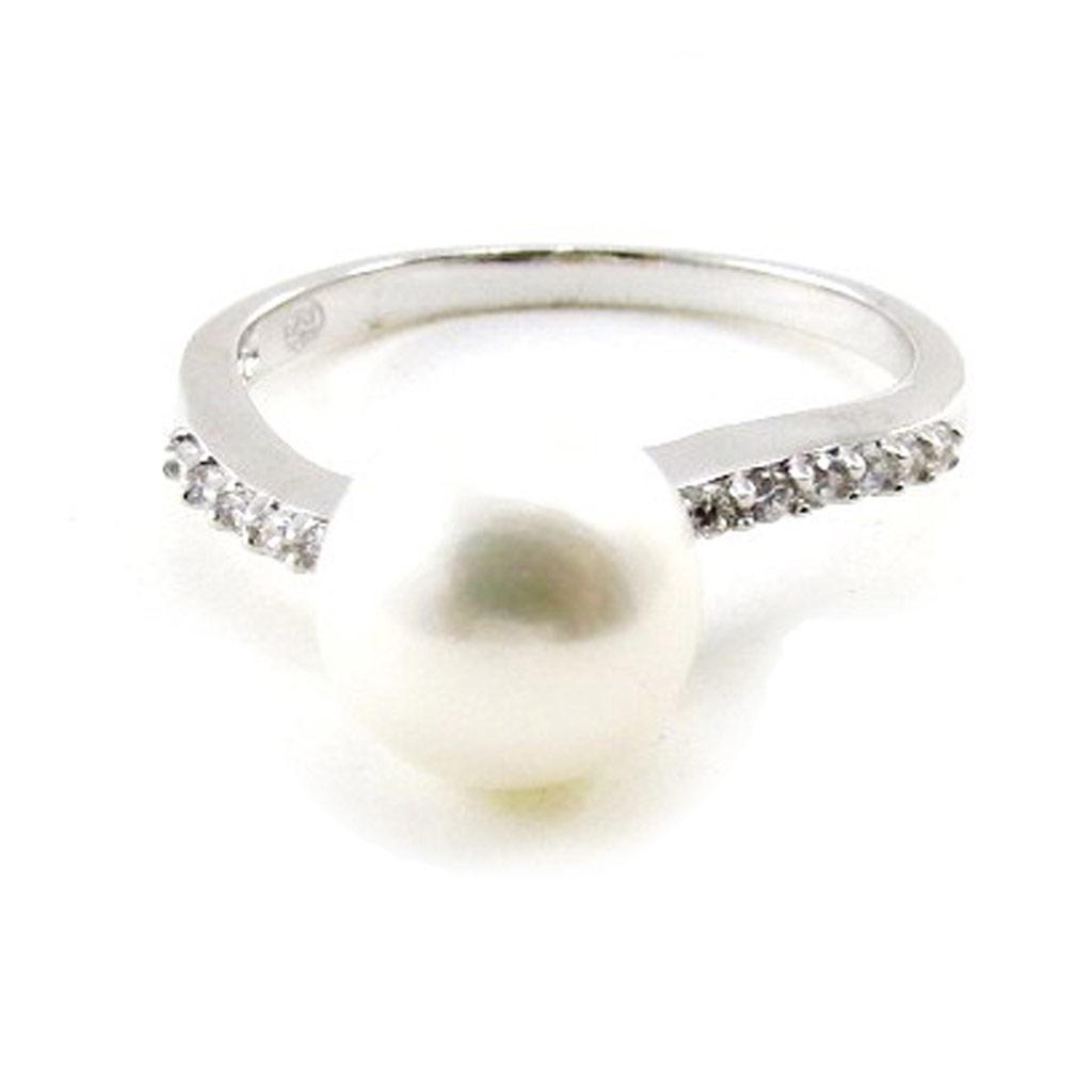 Серебряное кольцо 'Sissi' белое