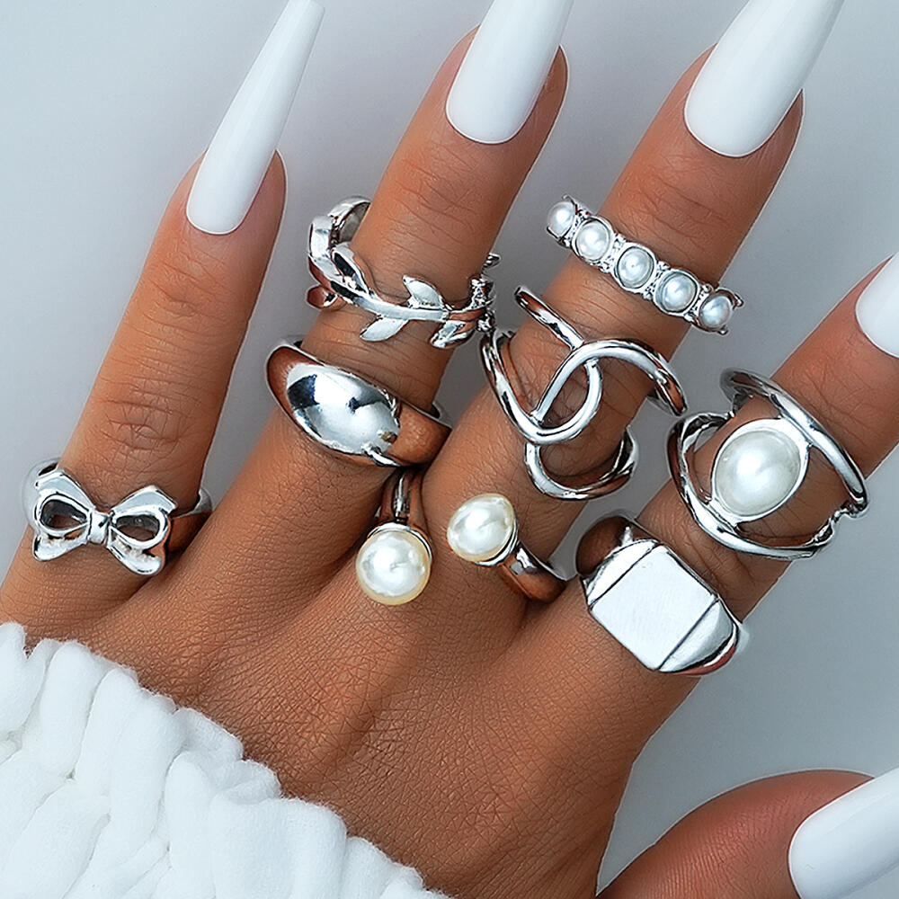 8Pcs/Set Punk Silver Color Bowknot Rings for Women Vintage Imitation Pearl Irregular Leaf Rings Set Jewelry Wholesale