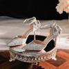 Летние женские туфли-лодочки Роскошные остроносые босоножки на высоком каблуке со стразами, бантом, цепочкой и пайетками Банкетное платье Свадебные туфли на высоком каблуке