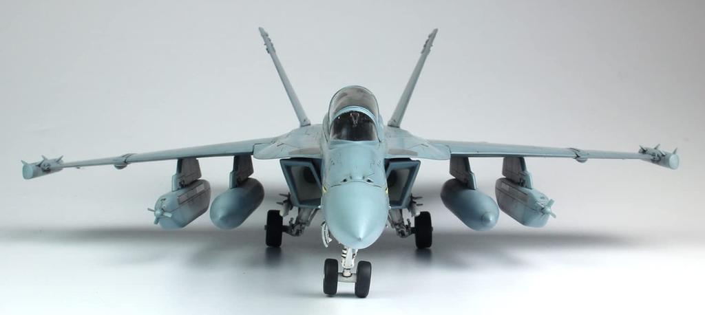 Королевские ВВС Австралии Самолет РЭБ Эскадрилья Growler Пластиковая модель Platz/Italeri 1/48 EA-18G №6 TPA-9