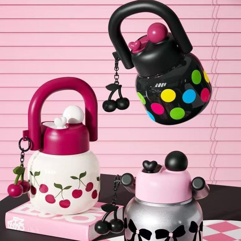 800ML Cute Water Bottle with Decoration, Dual Straws Design, Anti-Lipstick Stain, Detachable Travel Strap, Suitable for Girls