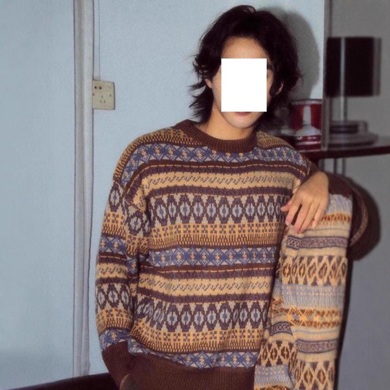 Men's Retro Japanese Winter Thick Color Block Round Neck Jacquard Sweater - Unisex, Loose Fit.