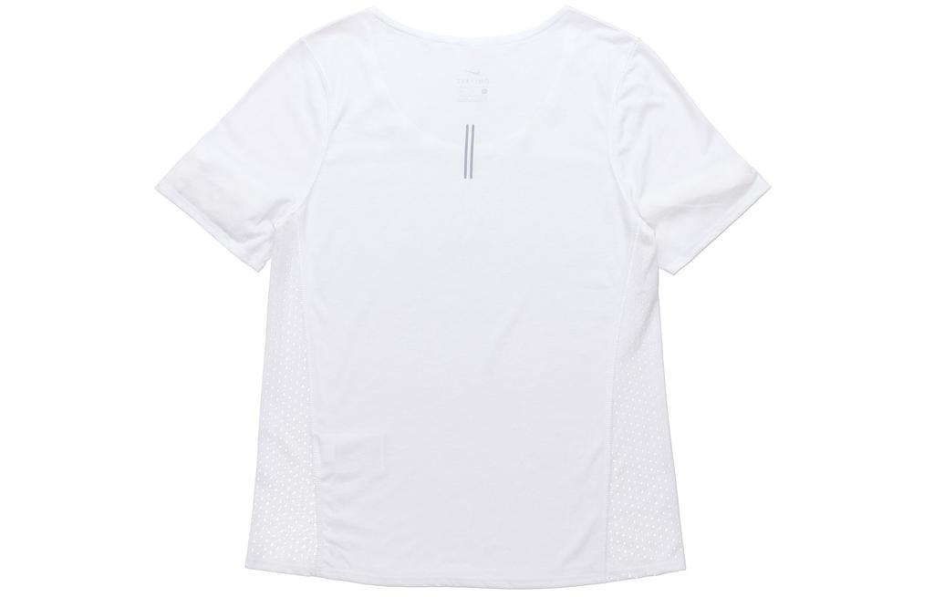 Nike T Shirts Women's White Crew Neck Moderate Straight Fit CU3235-100