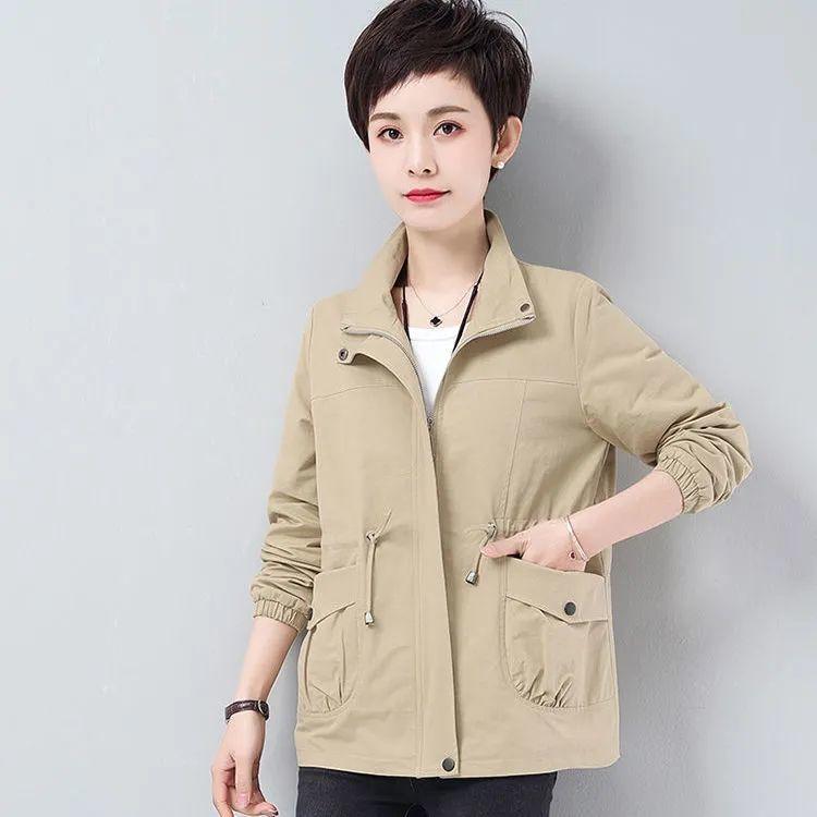 Двухслойная женская ветровка больших размеров на весну-осень в Корейском стиле с подкладкой на шнурке и воротником-стойкой на талии