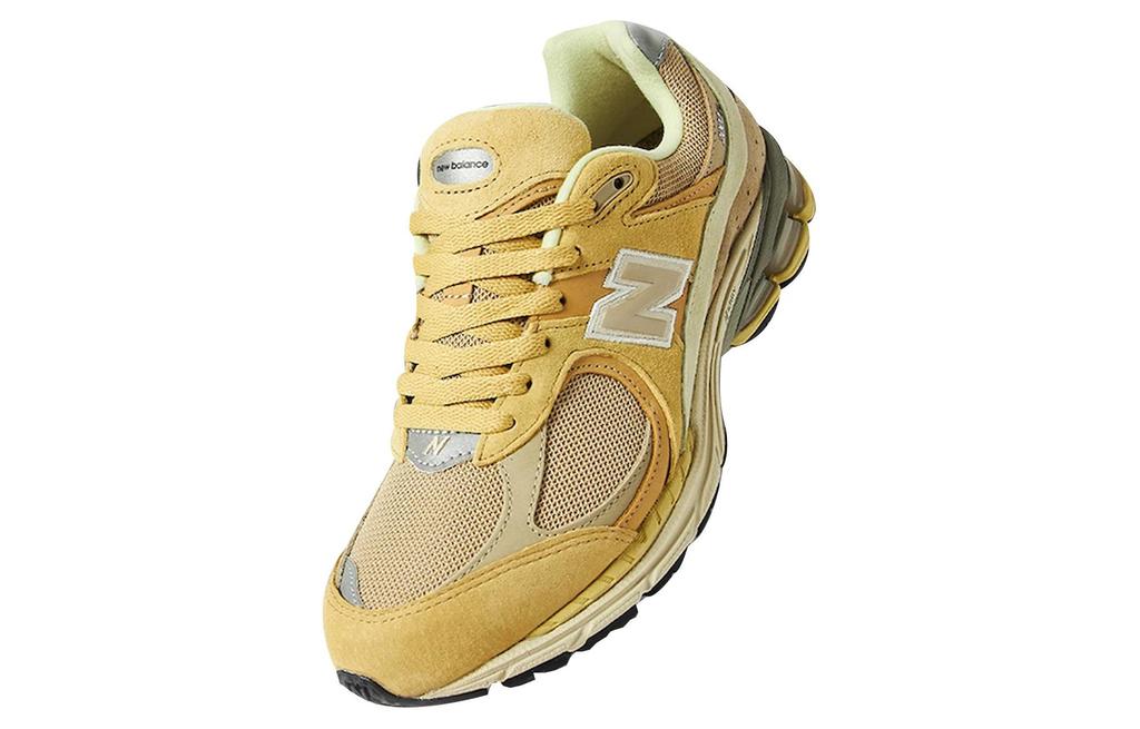 2002R Auralee x 2002R New Balance 'Песочный' M2002RE1