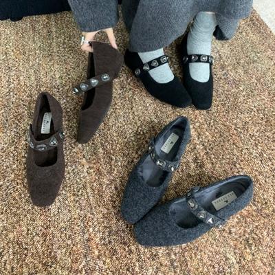 Твид, легкий ароматный ветер, туфли-лодочки с легким вырезом, женские ретро в гонконгском стиле на плоской подошве с металлической пряжкой, женские 2025 ранняя весна новые удобные