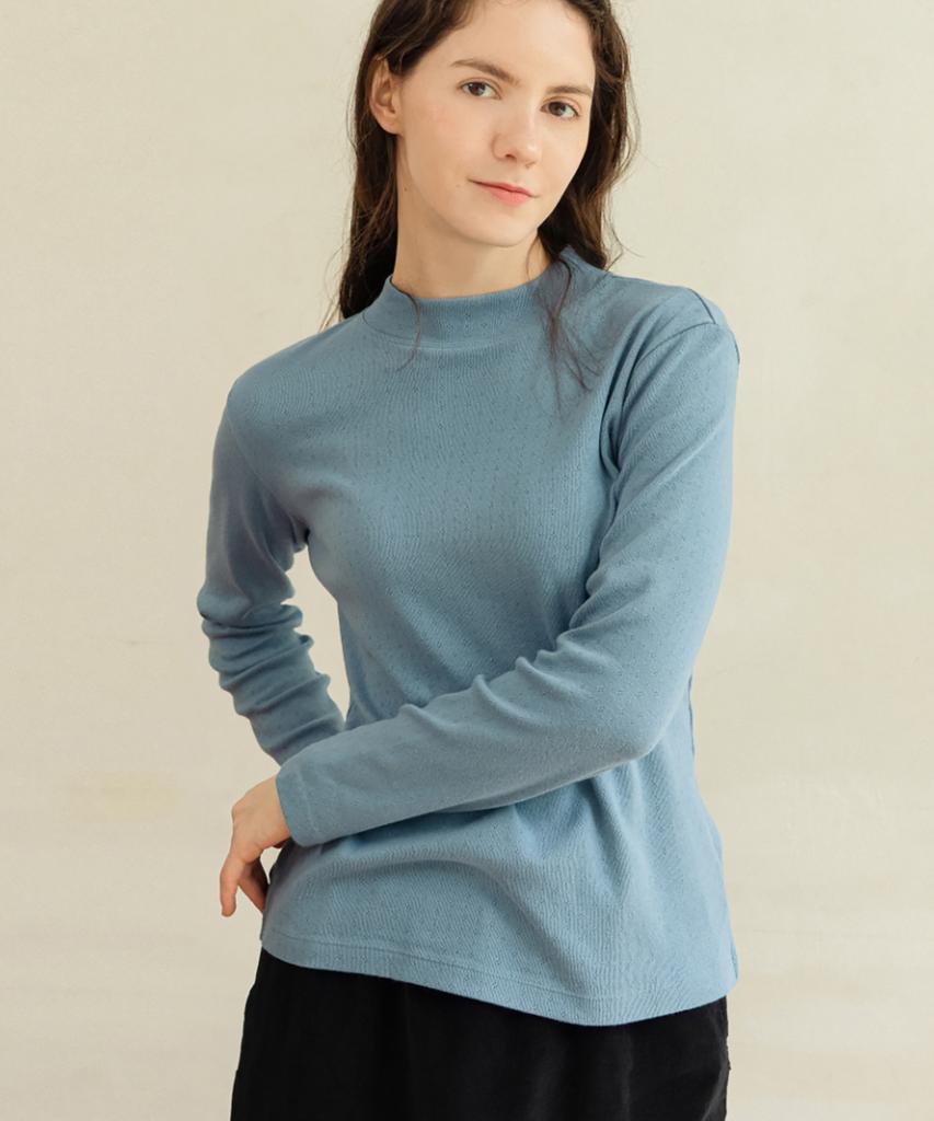 CHIQUITA Eyelet High-Neck T-Shirt Blue 250907Bl