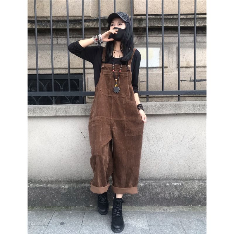 Литературные и художественные большого размера утолщенные теплые вельветовые повседневные брюки женские зимние новый стиль свободные скрывающие полноту и стройнящие комбинезоны