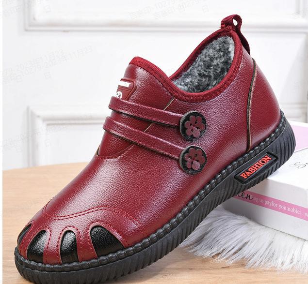 Fashion Winter Plush Women's Cotton Boots 2024 Middle-aged Elderly Soft Soled Anti Slip Thick Soled Leather Boots Waterproof Snow Boots