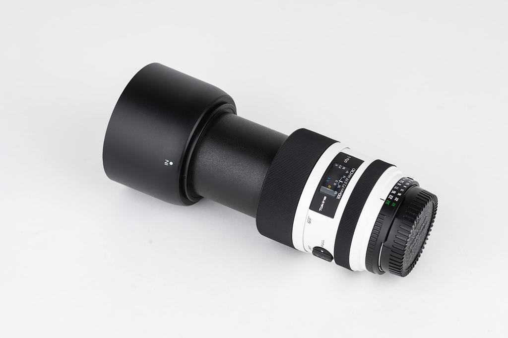 Объектив Tokina Medium 100 мм WE FF MACRO NAF White Edition для Nikon F, совместимый с полноразмерным форматом 641262, телефото/макро atx-i F2.8
