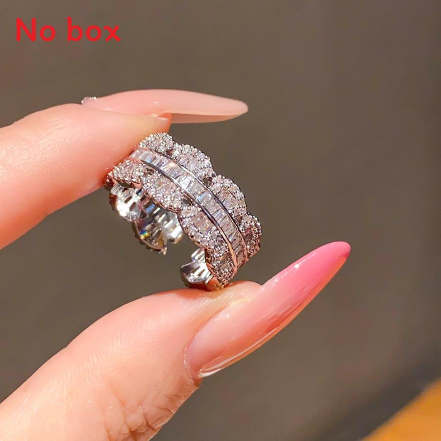 Womens Elegant Zirconia Jewelry With Gold Or Silver Finish For Party Wear