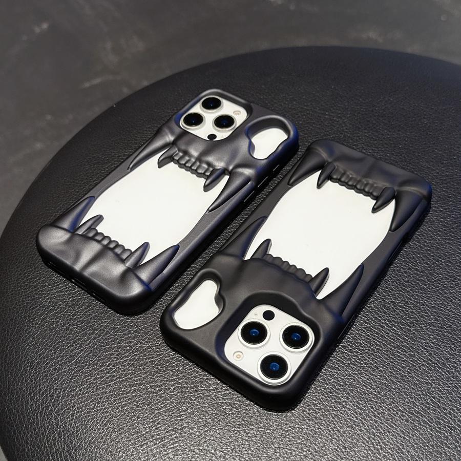 Индивидуальный 3D Полый Череп Клык Матовый Силиконовый Чехол Для Телефона Для iPhone 16 15 14 13 12 Противоударный Супер Теплоотводящий Чехол
