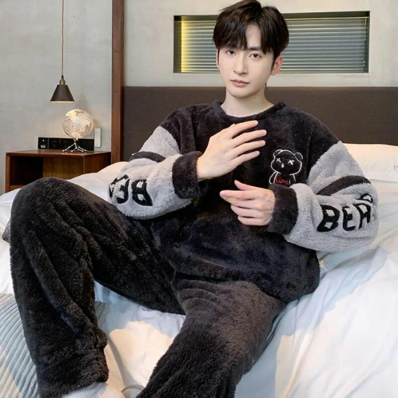 2025 Winter New Plush Man Pajamas Set Thickening Round Neck Long Sleeve Sets for Man 2 Pieces Senior Printing Pijamas Set for Man
