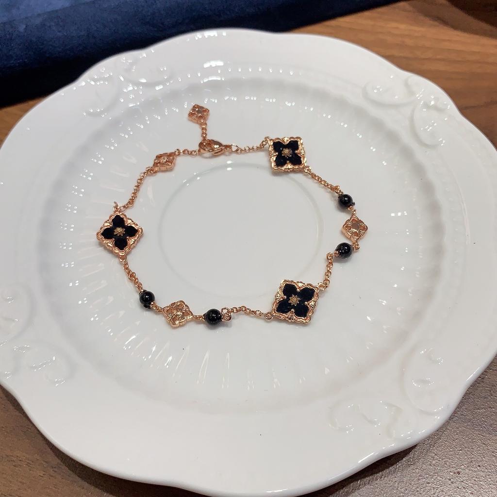 Буки Латти Итальянский Брашированный Мини Маленький Браслет с Трилистником из Халцедона в Виде Трех Цветов в Винтажном Придворном Стиле