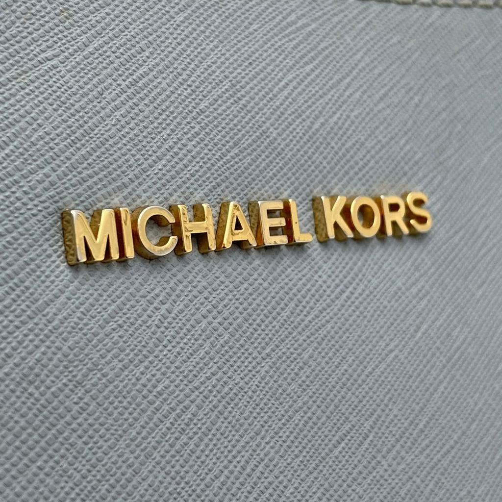 Used Michael Kors Cross body bag JET SET JET SET ITEM EW Large Crossbody BagShoulder Bag Light blue/blue leather Women