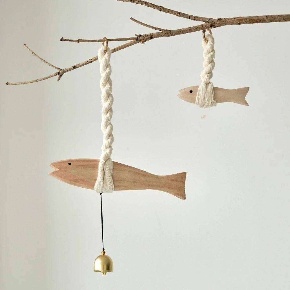 Unique Handmade Wood Fish Door Bell Hand Carved Rustic Fish Wall Decoration Lightweight Lucky Fish Door Chimes Home Entryway