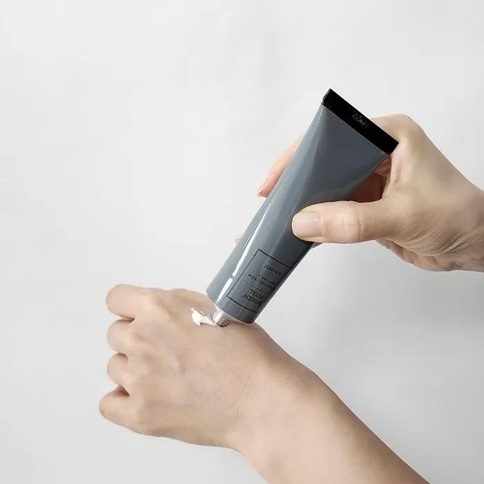 [Розыгрыш сквизера] Крем для рук с ароматом древесных лепестков