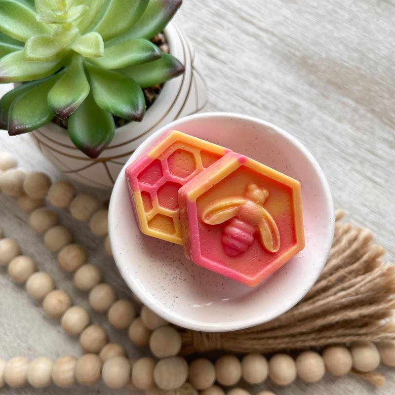 .5oz Single Honeycomb Wax Melts - 30+ Scents
