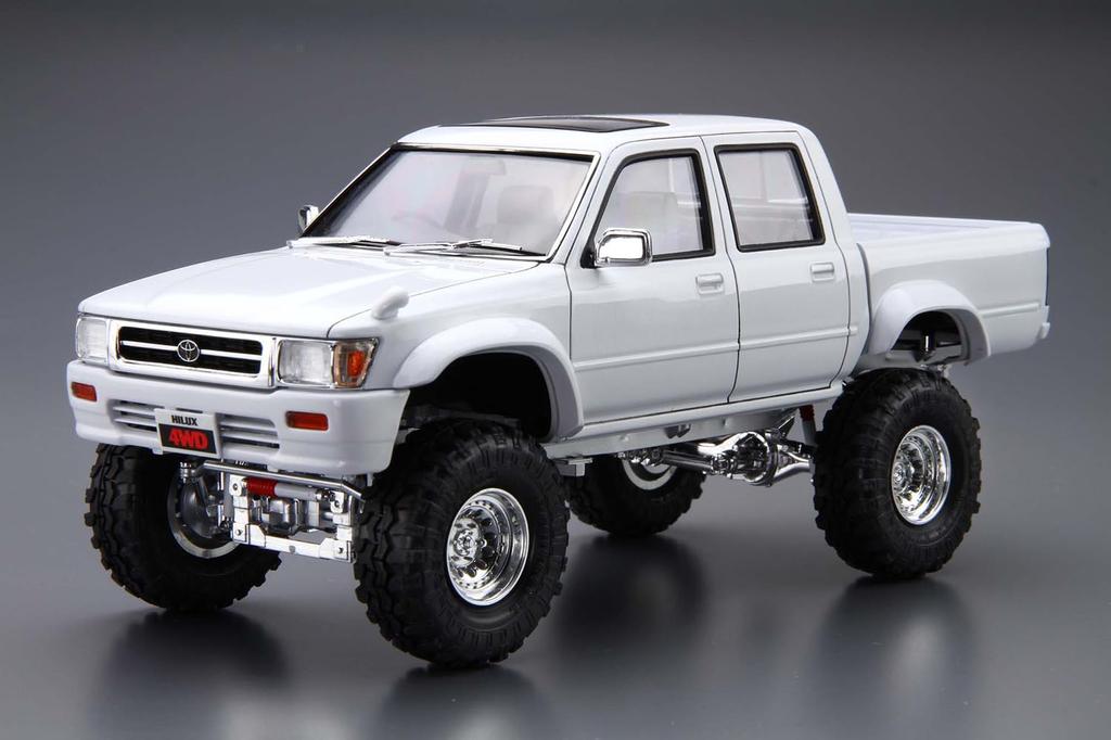 Aoshima Bunka Kyozai The Tuned Car LN107 Hilux Pickup Double Cab Scale Plastic Model (AOSHIMA) Lift-Up '94 (Toyota) 1/24