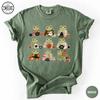 Comfort Colors® Crochet Frog Shirt, Frog Lover Crochet Tee, Spooky Pumpkin T-Shirt, Yarn Crafter Tshirt, Amigurumi Lover Gift, Cozy Fall Tee