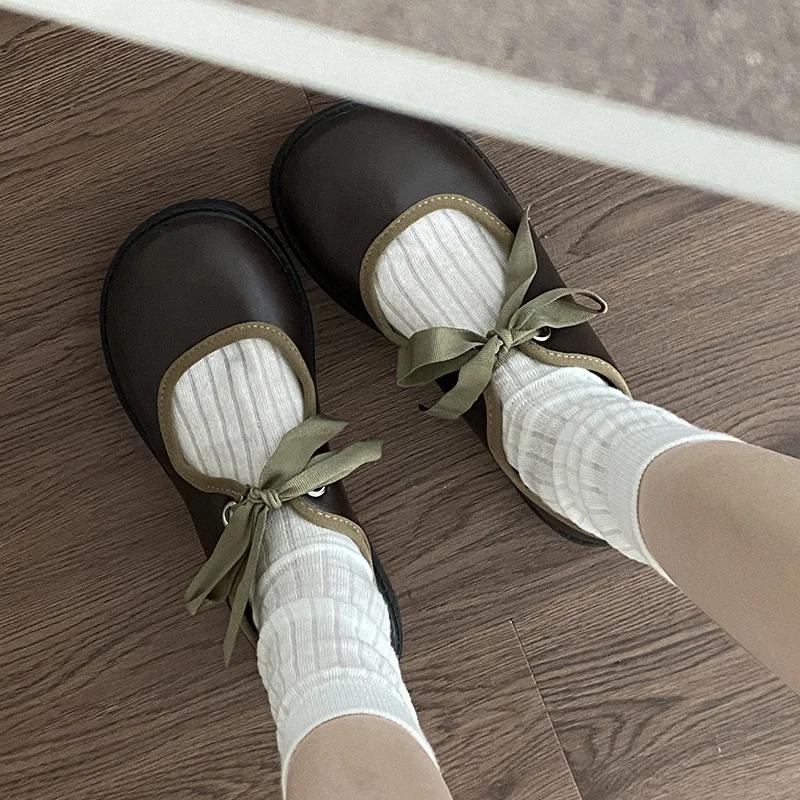 Французские туфли с коротким носком, коричневые, с круглым носком, на плоской подошве, женские винтажные туфли Мэри Джейн, повседневные студенческие кожаные туфли на шнуровке