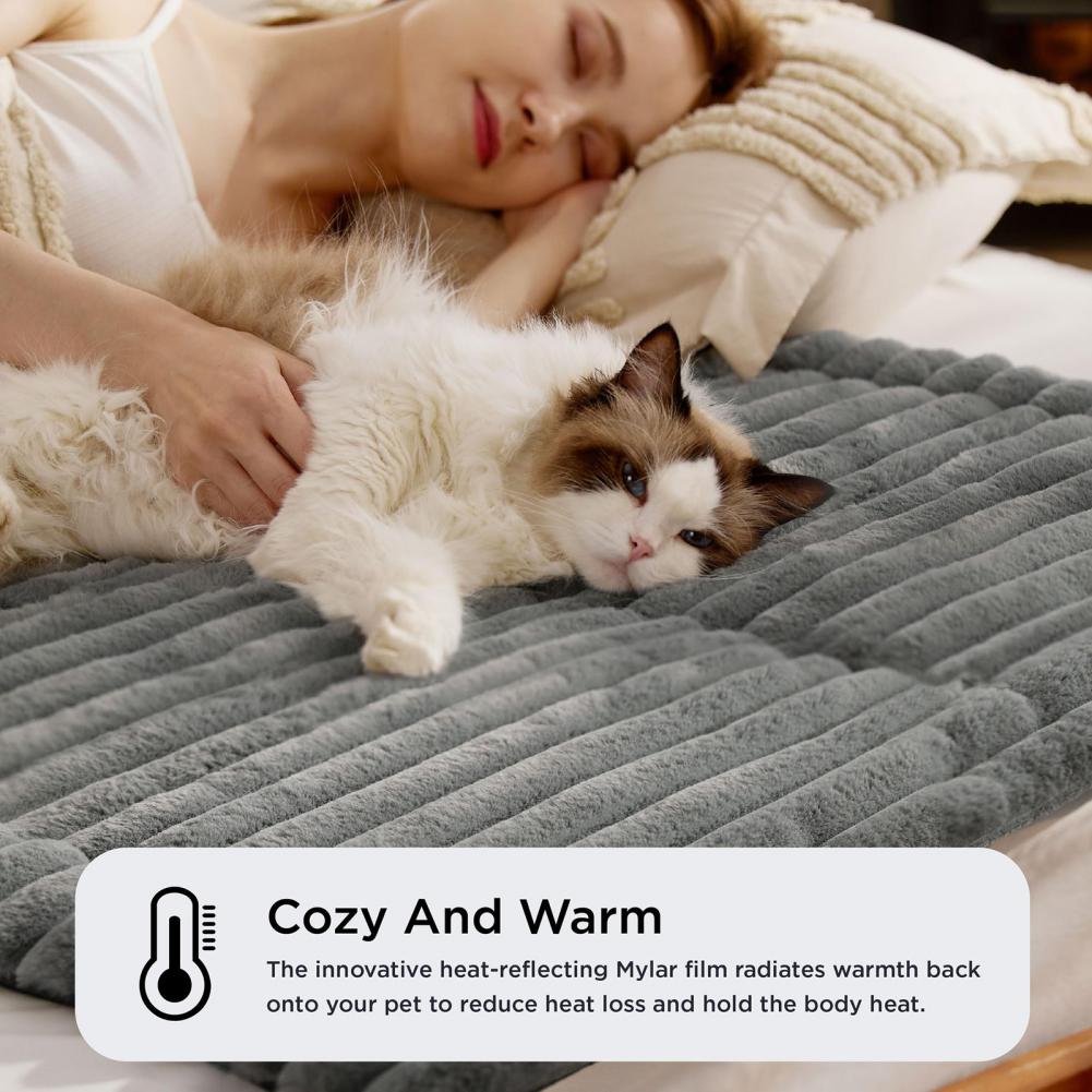 Pet Safety Pad Cozy Self-warming Cat Bed Pad for Indoor Outdoor Mat with Non-slip Bottom Thermal for Indoor