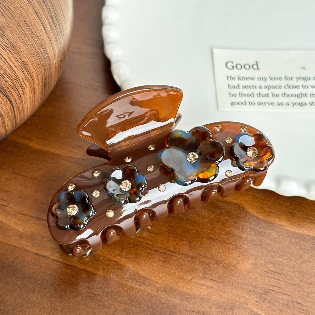 Elegant Floral Design Medium Acetate Hair Clip With Sparkling Diamonds For Women