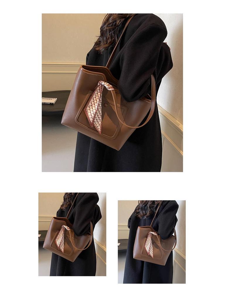 Женская сумка через плечо большой вместимости 2024 года — простая, фактурная сумка-тоут с контрастной строчкой для студентов колледжей и поездок на работу