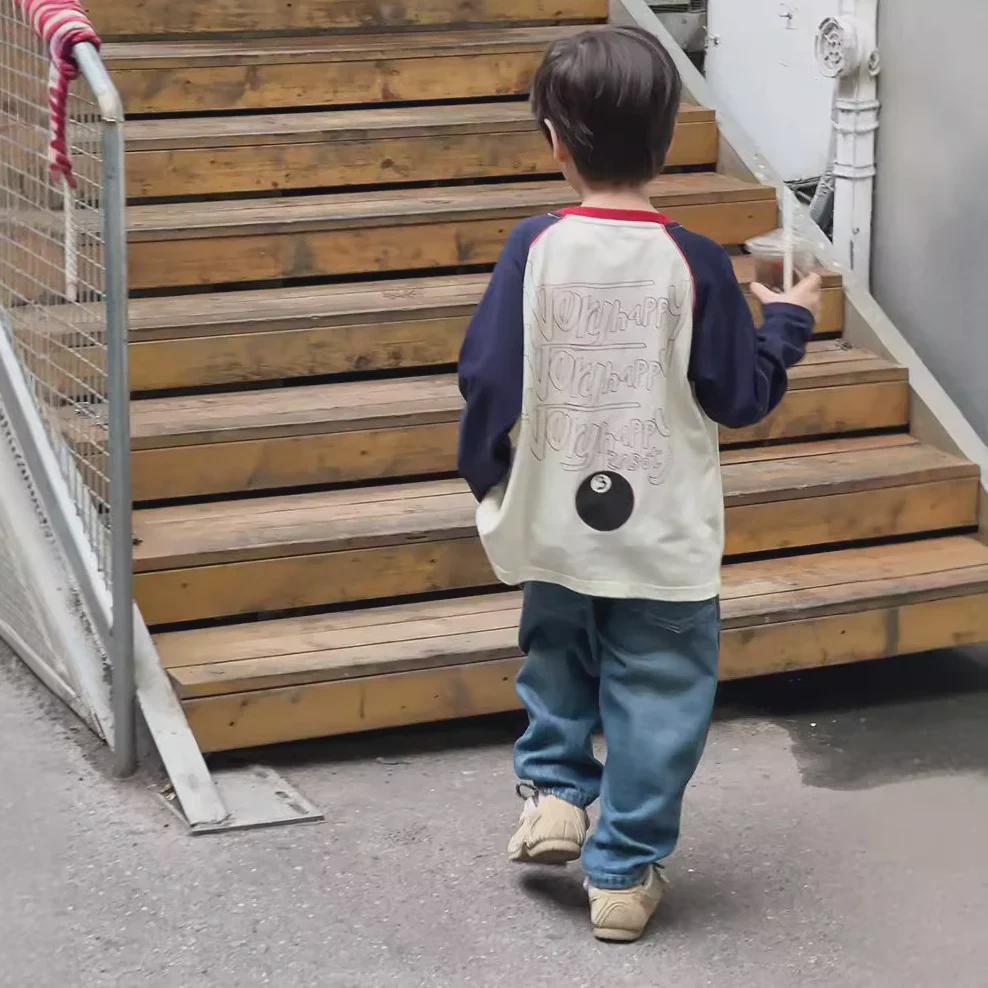 Футболка детская Amo Beibei 2025 с длинным рукавом и цветными буквами