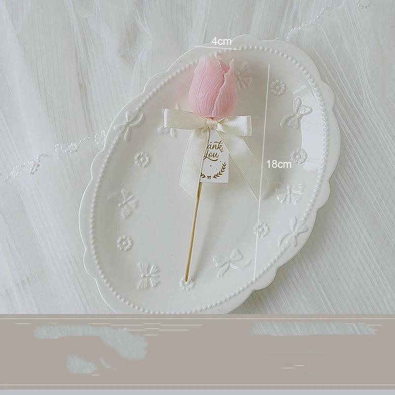 Tulip-Scented Candles: Practical Gift Ideas for Bouquets and Creative Birthday Presents
