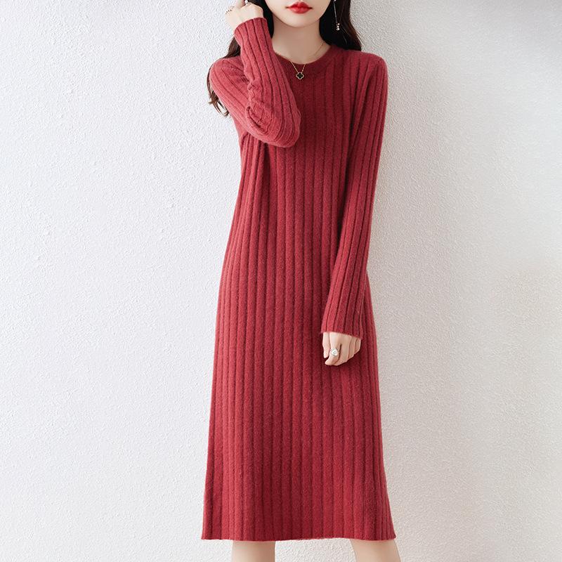New Dress Women's Autumn and Winter Long Knee Sweater Skirt Slim Crew Neck Knitted Bottoming Skirt