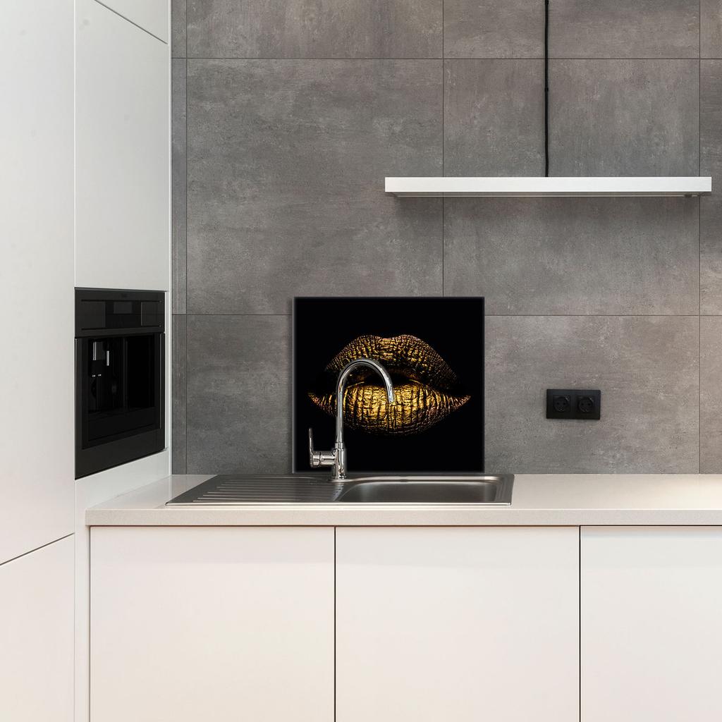 PANEL SZKLANY DO KUCHNI 65x60 Usta