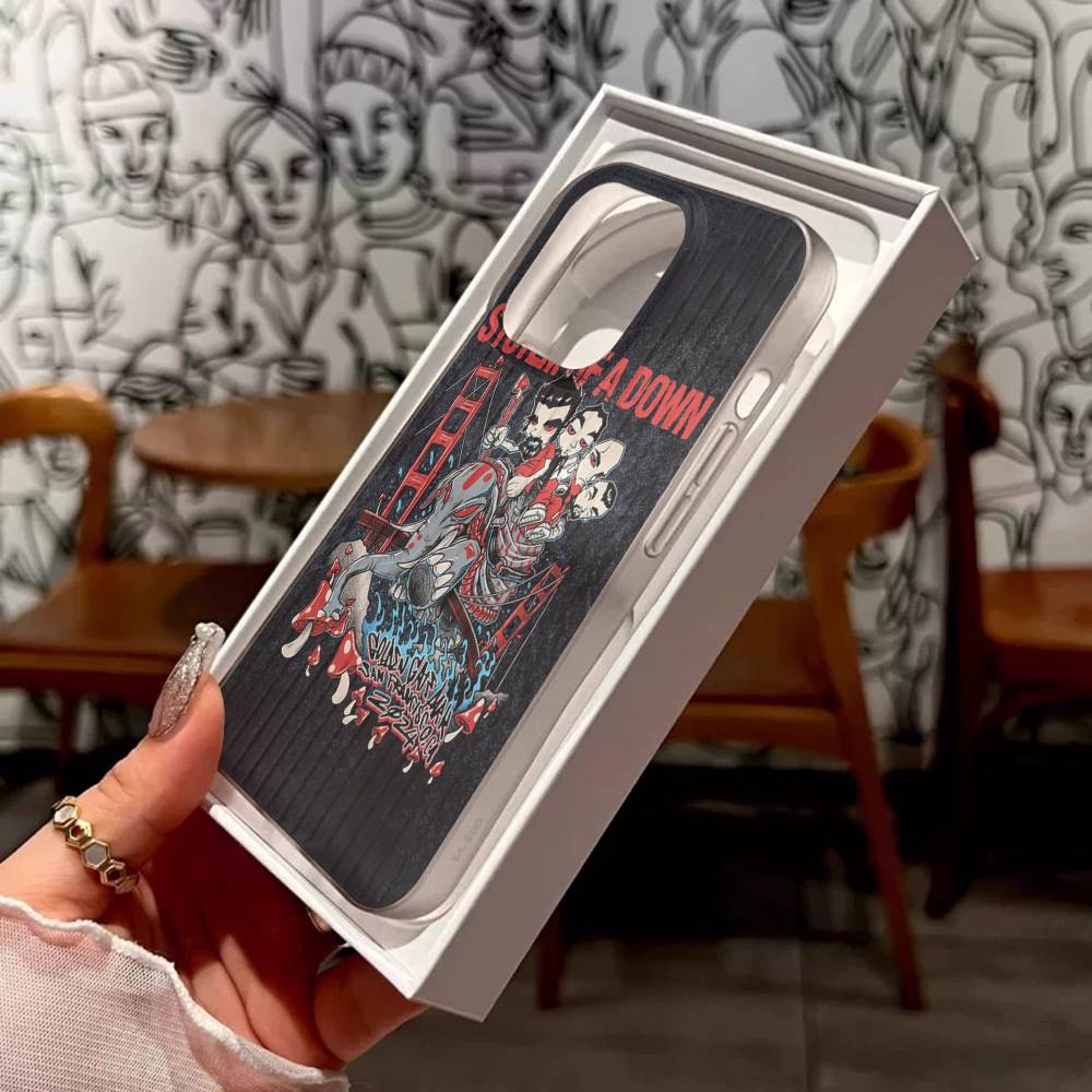 Металлический ремешок Чехол для телефона System Of A Down Для iPhone 17 16 15 14 13 12 11 Гофрированный Матовый Мягкий Чехол Противоскользящий