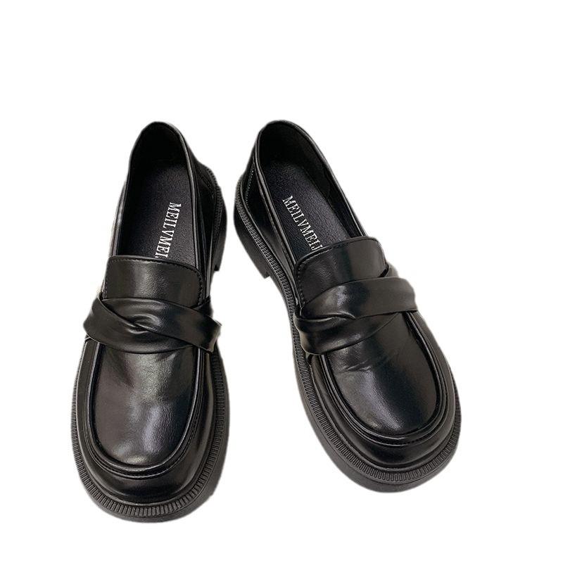 Работа лоферы на мягкой подошве женские 2024 новые весна и осень черные одинарные туфли универсальные одинарные туфли британский стиль маленькие кожаные туфли