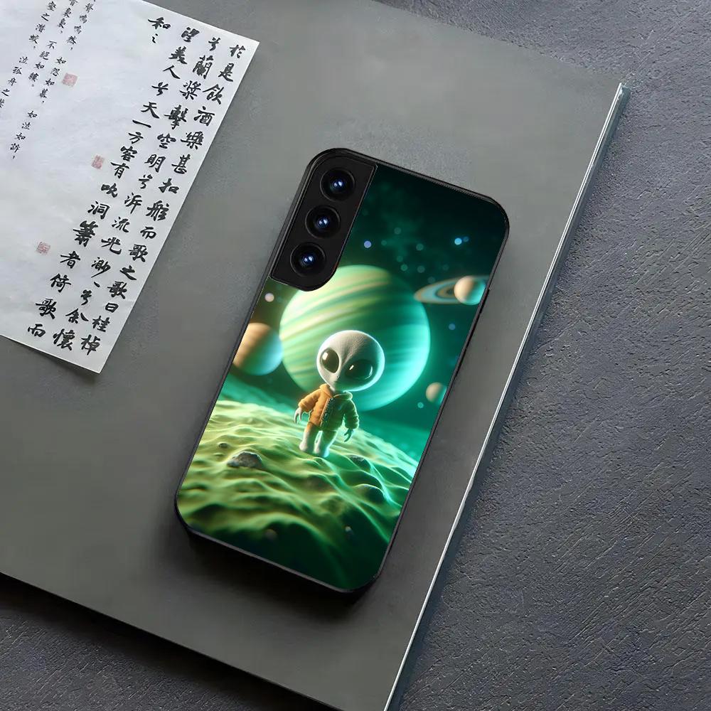 Чехол для телефона с инопланетянами и НЛО для Samsung S24, S25 22,30,Note20,Ultra,Lite,Ultra5G,Plus,FE Черный чехол