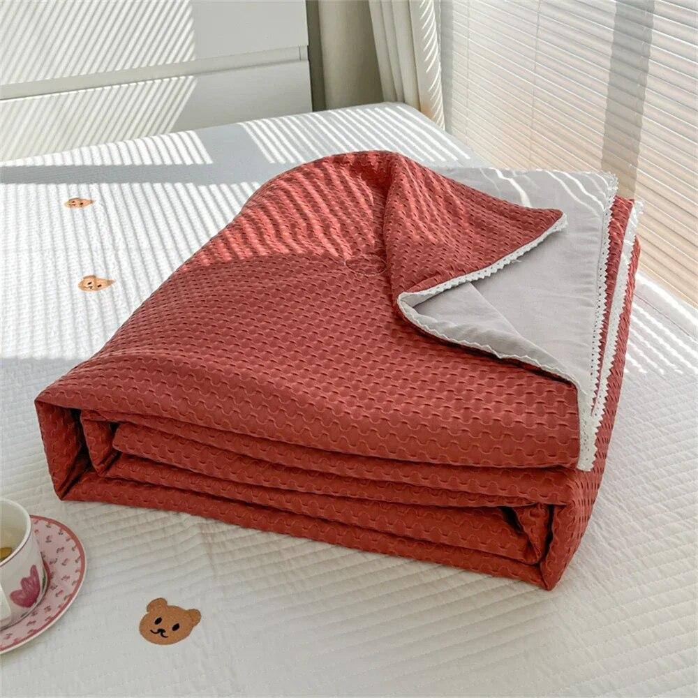 Summer Cotton Quilts Thin Air-conditioning Bedroom Decor Blankets For Bed Soft Breathable Office Nap Blanket Quilted Bed Covers