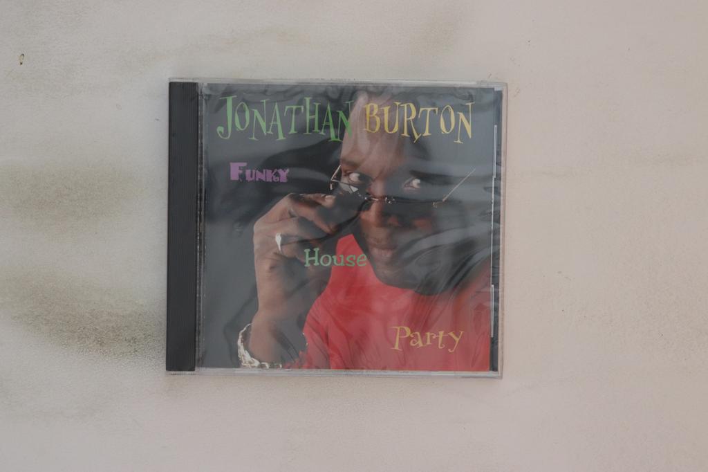 CD JONATHAN BURTON - Funky House Party JCD2007 JUANA 2002 Non Japan Soul/Funk Used