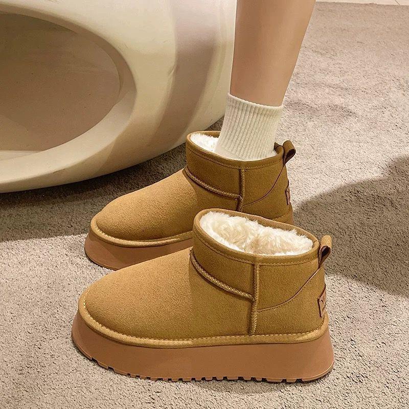 Thick-soled Snow Boots Women's New Winter Warm Cotton Shoes Women's Non-slip Outer Wear Piled Thickened Short Boots