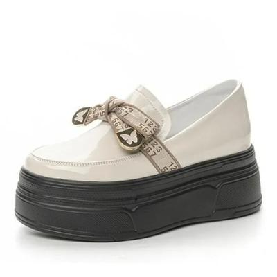 Мода 2025 Горячие продажи Новая одинарная обувь Кожа Британский стиль Толстая подошва Увеличение Лоферы слипоны Женская обувь