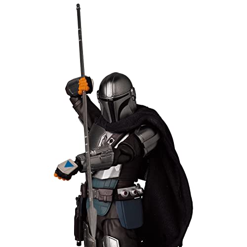 Medicom Toy MAFEX No. 200 The Mandalorian Ver. 2.0 Action Figure, Approximately 160mm Tall, Non-Scale, Pre-painted