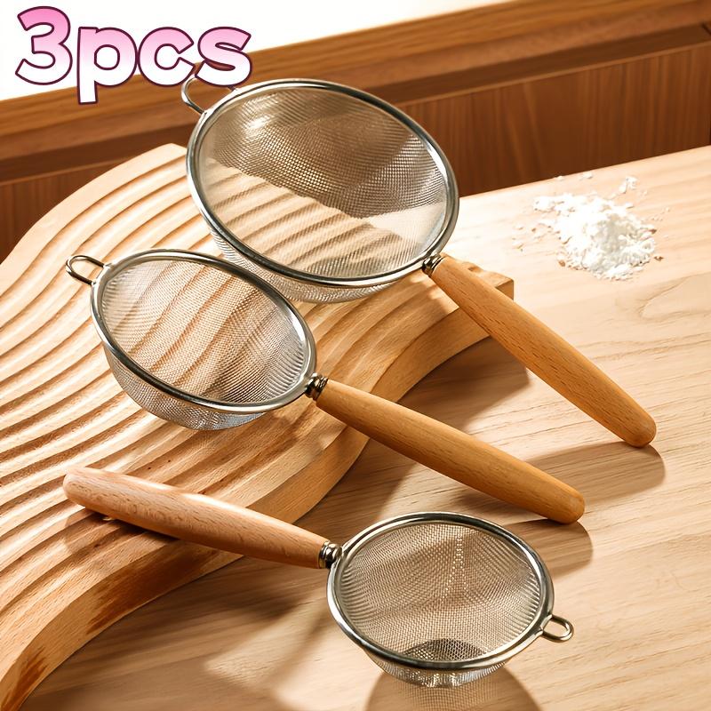 304Beechwood handle stainless steel skimmer Used for baking in the kitchen Fine flour sifting sieve Household Kitchen Soy Milk Filter Baking Tool