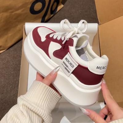 Новые женские туфли на низком каблуке в китайском стиле, новые летние туфли для работы, увеличивающие рост, износостойкие, для уличной съемки, немецкие тренировочные туфли