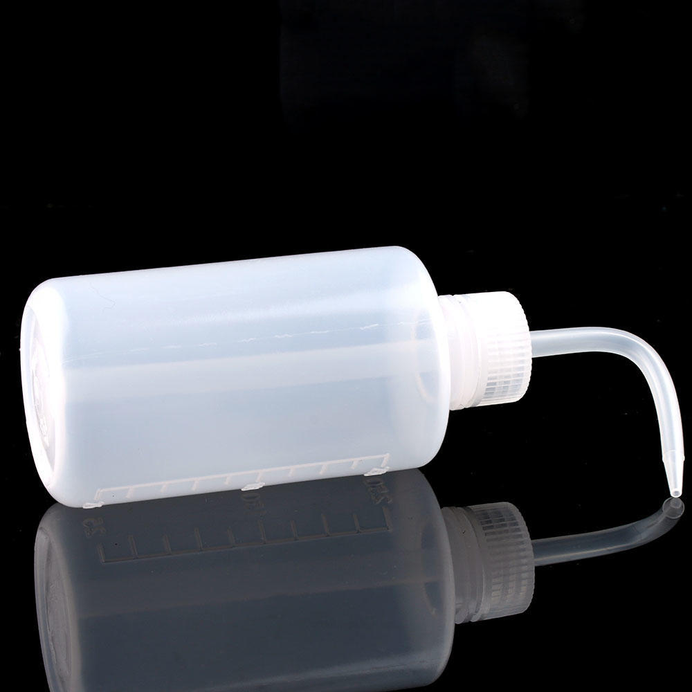 250ml/500ml Plastic Bend Washing Watering Can Gardening Curved Mouth Alcohol Bottle