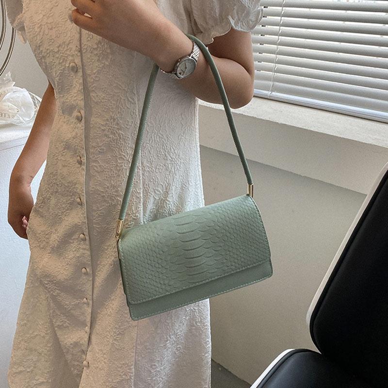 IELGY crocodile pattern shoulder bag women's fashion retro versatile niche