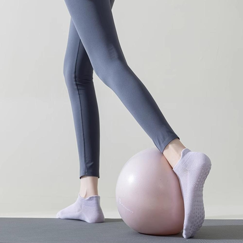 Low Cut Sports Socks Breathable Pilates Socks Professional Yoga Socks Dance