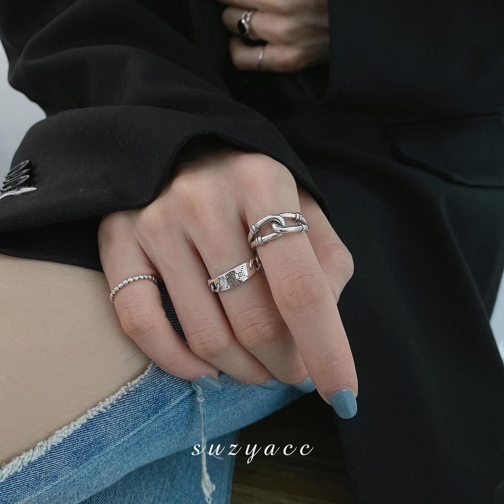 Trendy Minimalist Korean Vintage Stacking Rings for Women - Influencer-Approved Light Luxury Style.