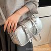 Large capacity underarm bag 2025 new spring fashionable shoulder bag foreign commuter pillow bag