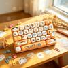 Милая имитация клавиатуры Игрушка для снятия стресса 26 ячеек Брелок Игрушка-антистресс Легкая для украшения рабочего стола Офисные работники Снятие тревожности