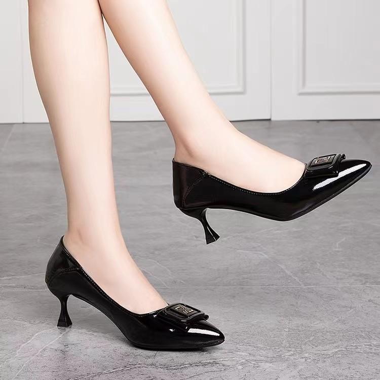 Осень-зима 2025 года, туфли-лодочки на толстом каблуке, из натуральной мягкой кожи, женские, с острым носком, на французском среднем каблуке, на высоком каблуке, с квадратной пряжкой, на мягкой подошве